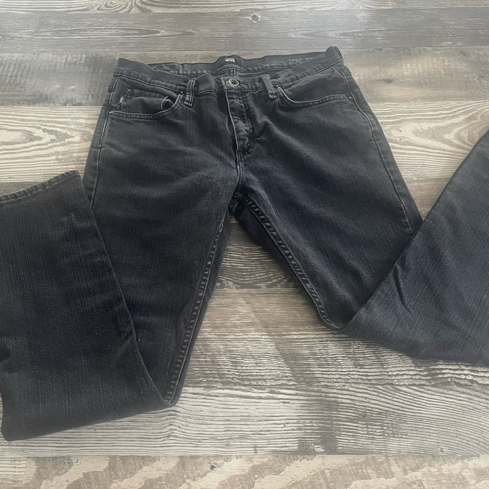 VANS Slim Fit Black Jeans size 32x30 with bit of stretch